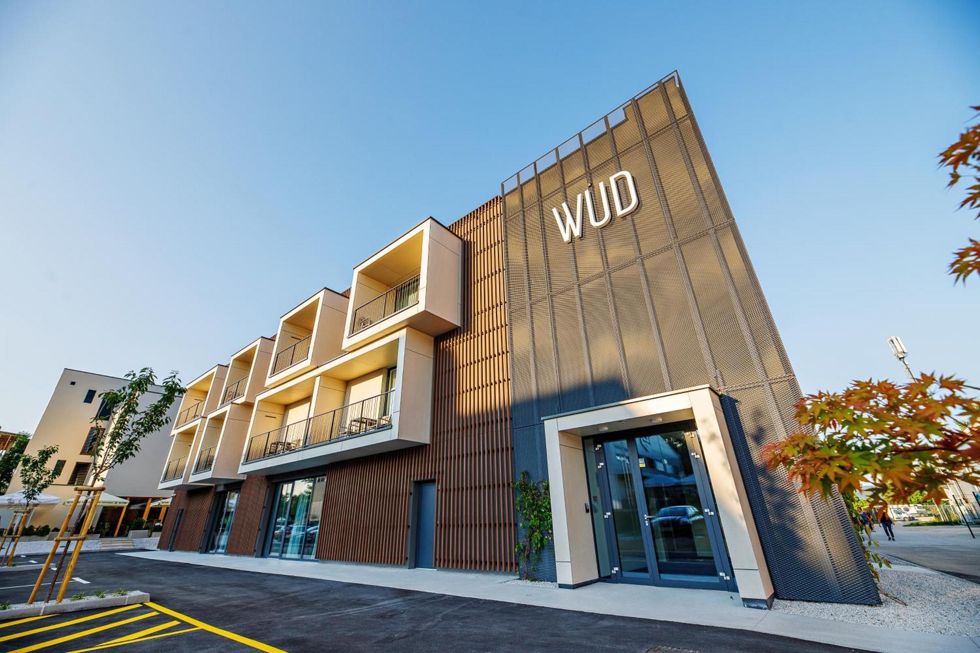 Wud Hotel リュブリャナ エクステリア 写真