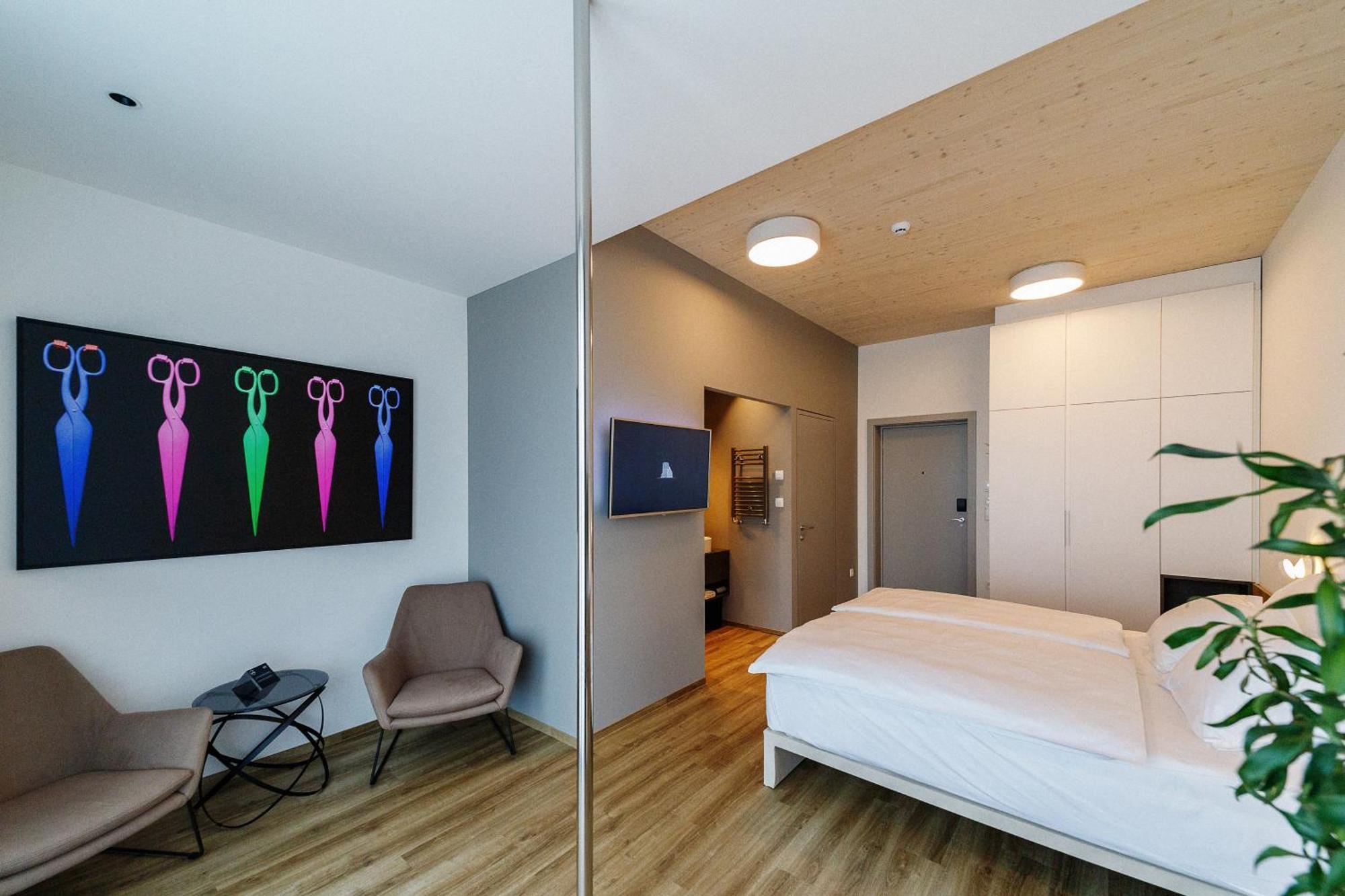 Wud Hotel リュブリャナ エクステリア 写真