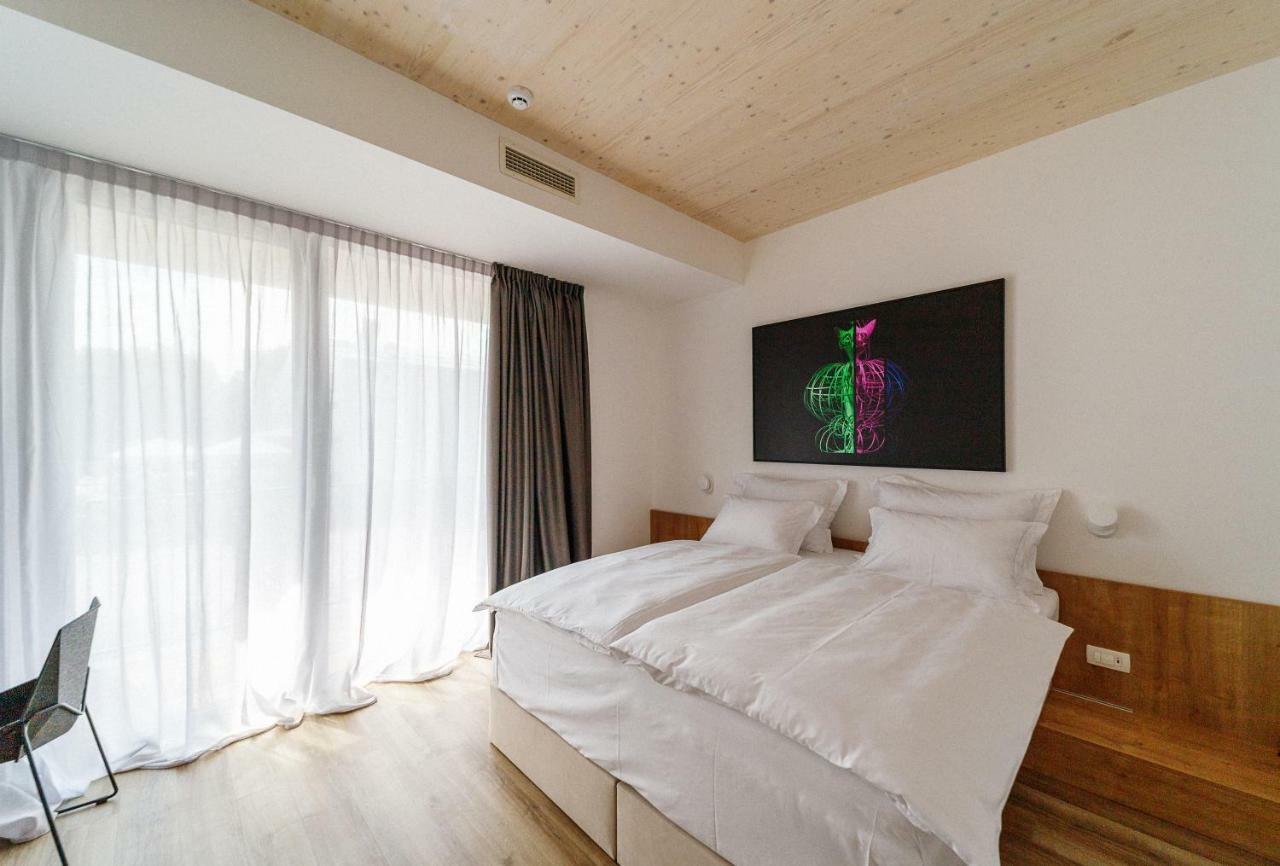 Wud Hotel リュブリャナ エクステリア 写真
